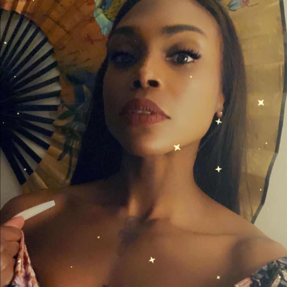 Meet your Posher, Melanie